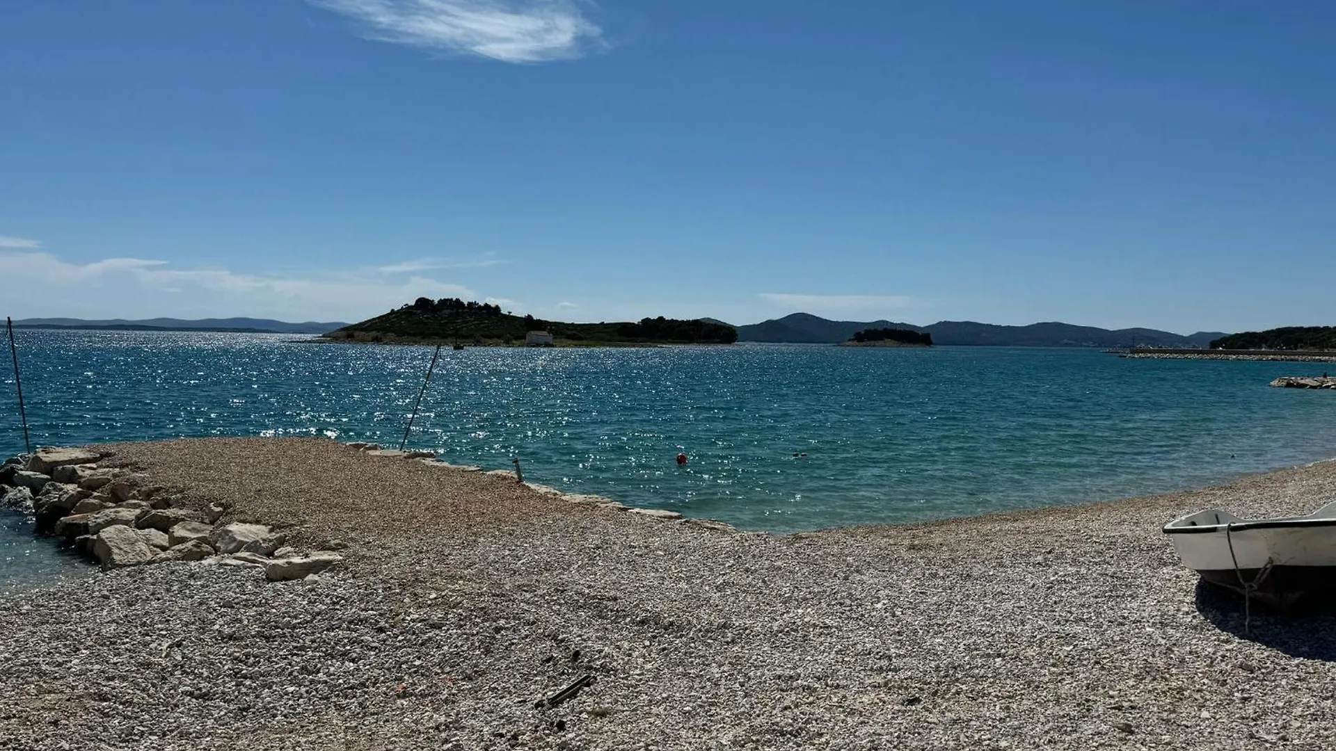 Beach Home Seaview Pakoštane Casa vacanze